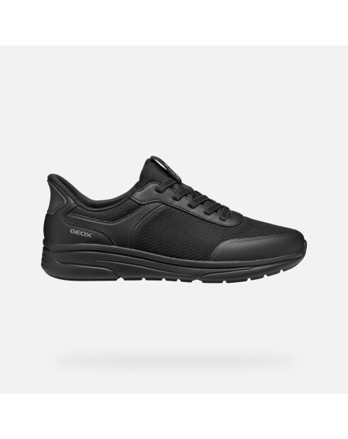 Sneakers nere U Molveno