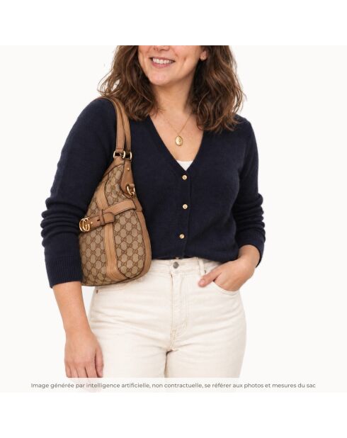 De Gucci Hobo Running