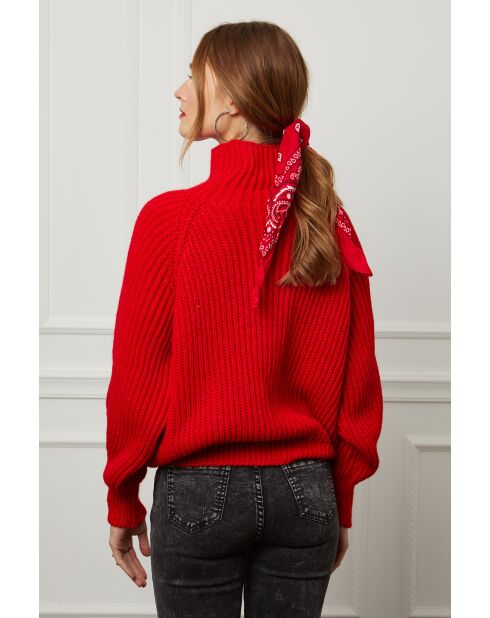 Roter Wollpullover für Babys