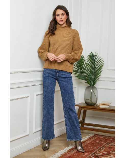 Kamelfarbener Wollpullover für Babys