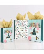 Lot de 3 sacs cadeaux Patinons en famille - 2 sacs 32 x 9 x 42 cm et 1 sac 22 x 10 x 27 cm.