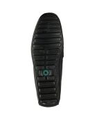Elegantes mocasines de piel con suela de goma azul marino