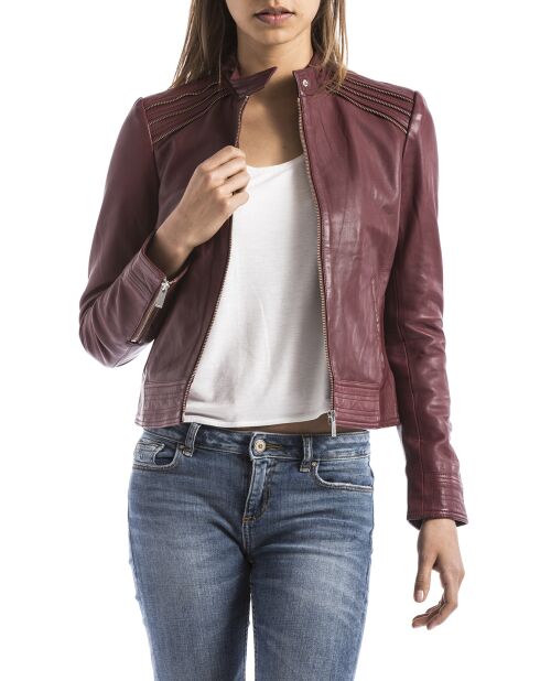 Rote Lederjacke Iriri