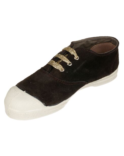 Sneakers aus Samtleder mit taupefarbenen Schnürsenkeln