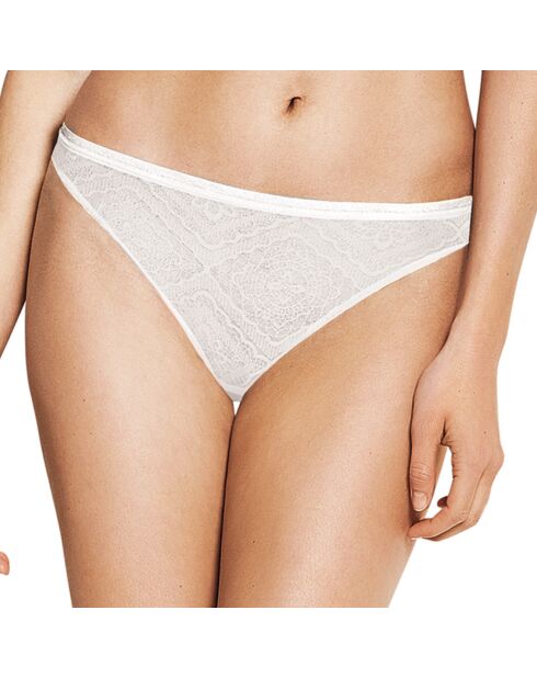 String Ultimate silhouette dentelle blanc