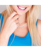 Geelgouden rijstketting met witte zoetwaterparels