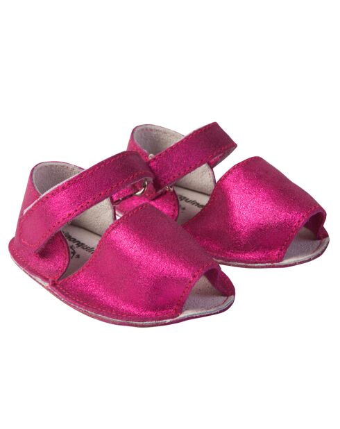 Magische fuchsiafarbene Ledersandalen