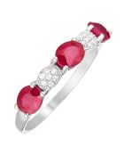 Bruni Ring aus 0,06 ct Diamant und 1,44 ct Rubin-Weißgold