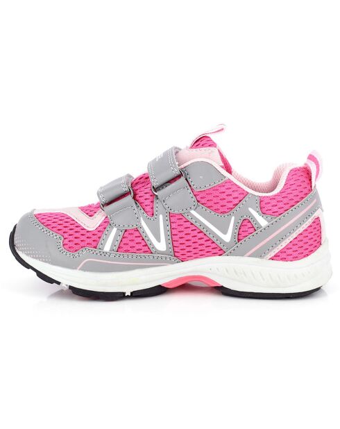 Ilan fuchsiafarbene Wanderschuhe