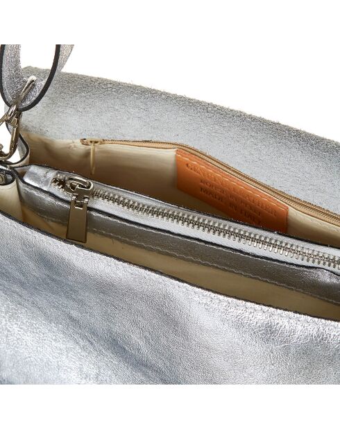 Zilverkleurige leren schoudertas Iris - 20x16x10,5 cm