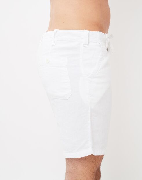 Weiße Jungenshorts aus 100% Leinen