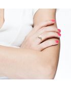 Anello solitario con diamante da 0,02 ct in oro giallo e perla d'acqua dolce bianca naturale