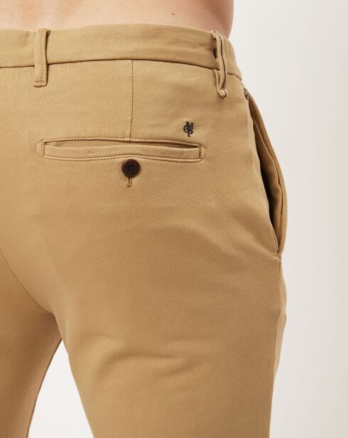 Pantalon chino Malmo camel