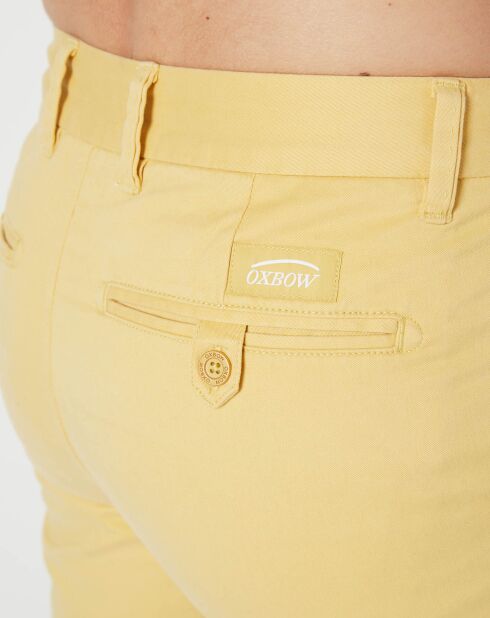 Pantalones cortos chinos Oleggio amarillos