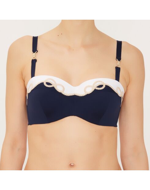 Blaues Badeanzugoberteil mit Muschelstirnband