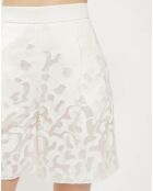 Short texturé imprimé fantaisies contrastants blanc