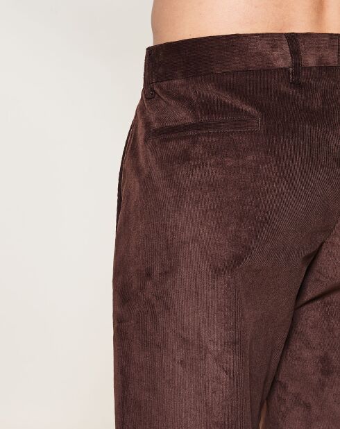 Pantalon coupe évasée en Velours uni marron