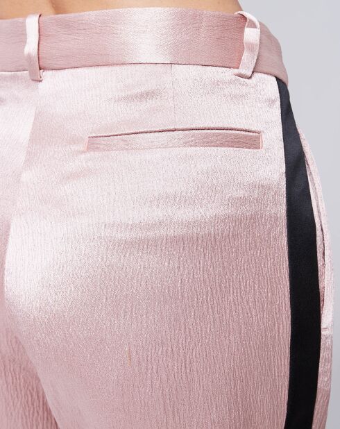 Short satiné rose