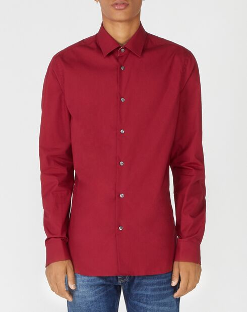 Camicia slim fit in tinta unita bordeaux