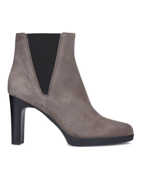 Chelsea boots en Velours de Cuir beige foncé - Talon 9.5 cm