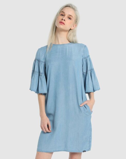 Robe volantée bleu clair