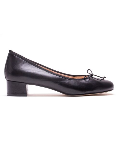 Zwarte leren ballerina's