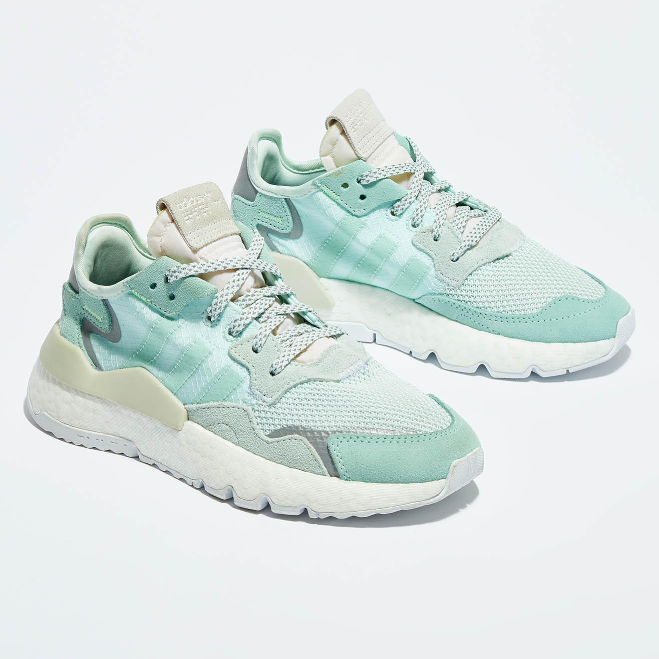 Adidas - Baskets en Cuir & Mesh Nite Jogger W vert d'eau