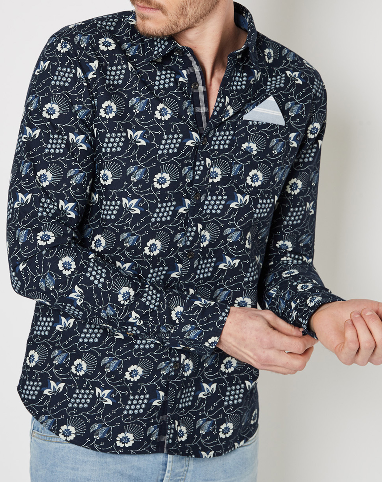 Chemise droite imprimée bleu foncé