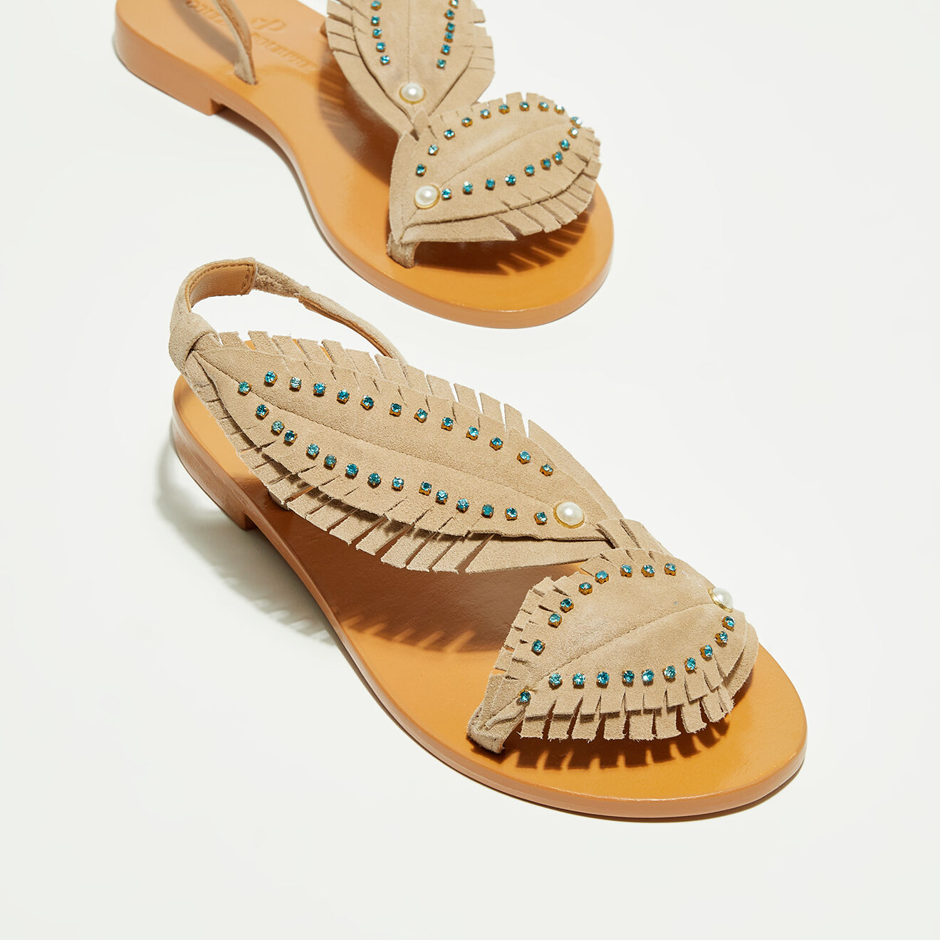 Sandales en Velours de Cuir Floral sable