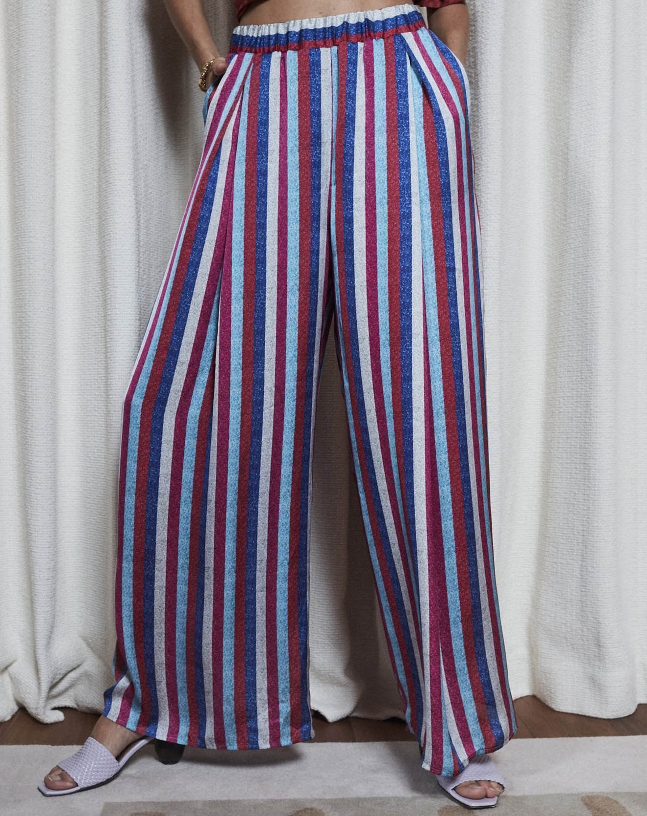 Pantalon large 7/8 à rayures multicolore