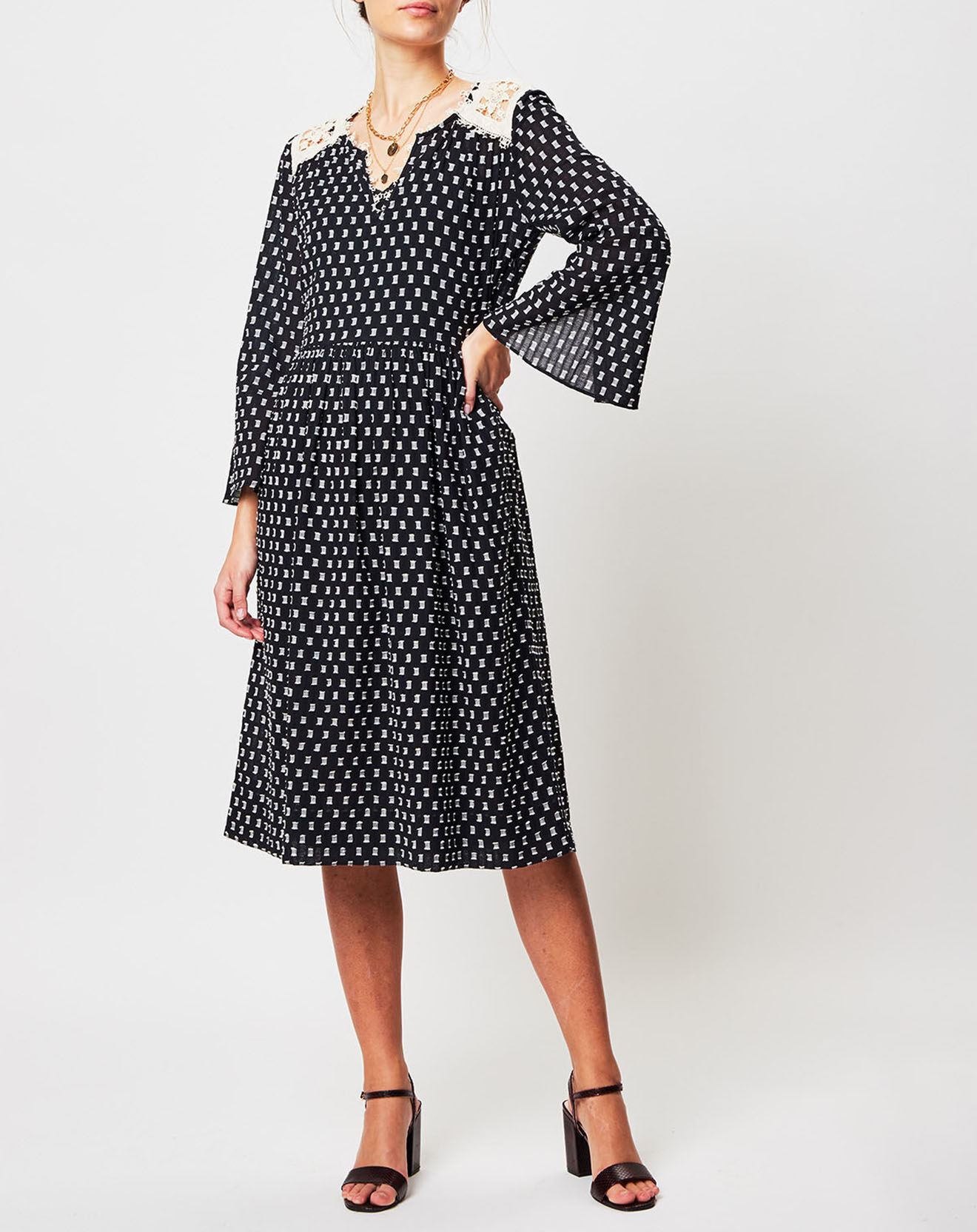 Robe Antoinette à pois noire