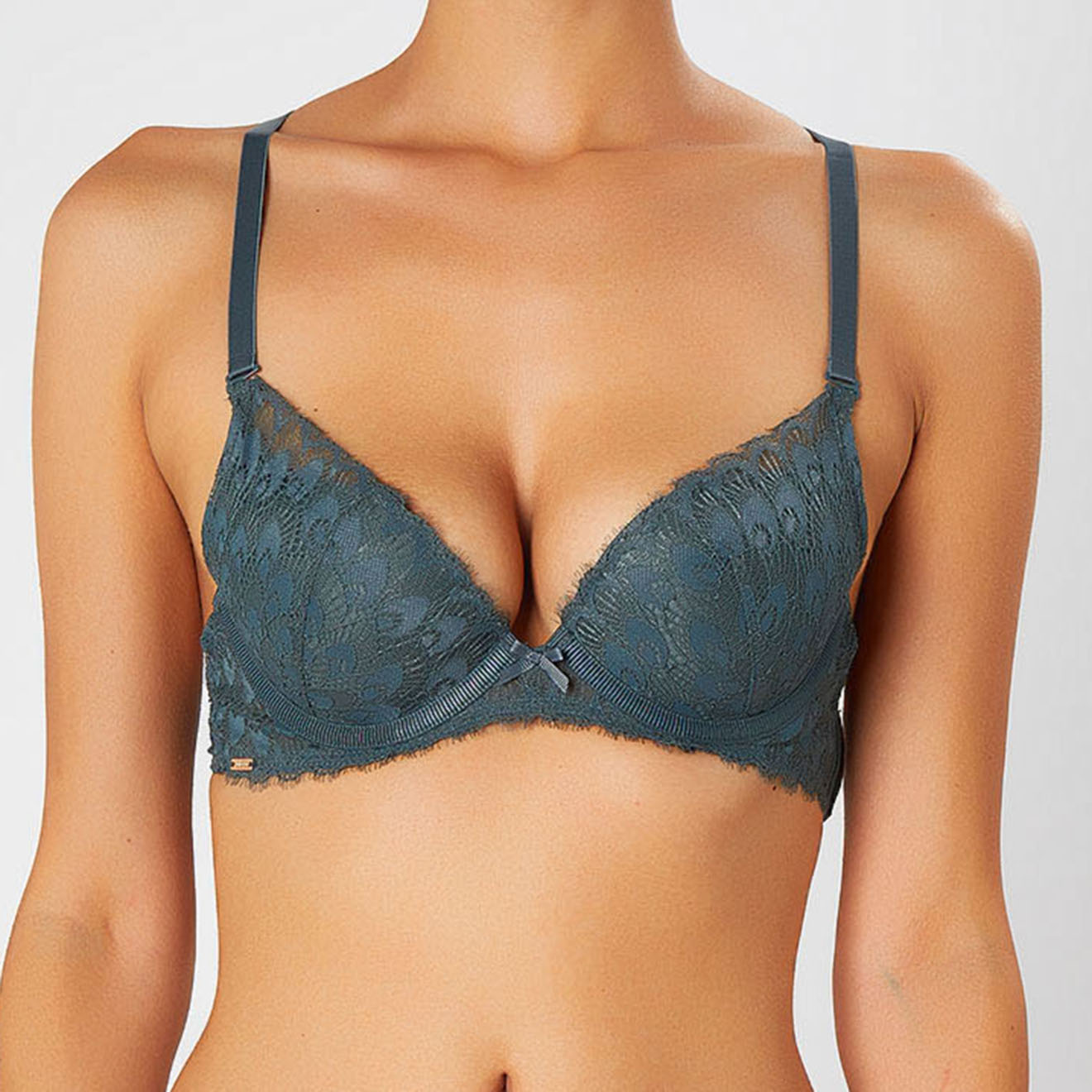 Soutien-gorge push- up Dating amande