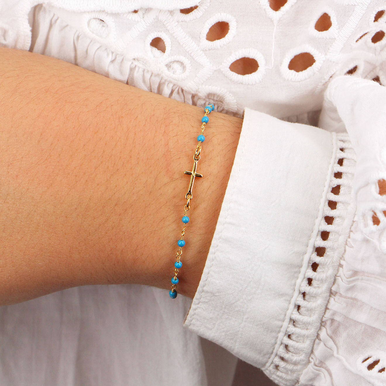 nilaï paris - bracelet mini stone croix en laiton doré & turquoise
