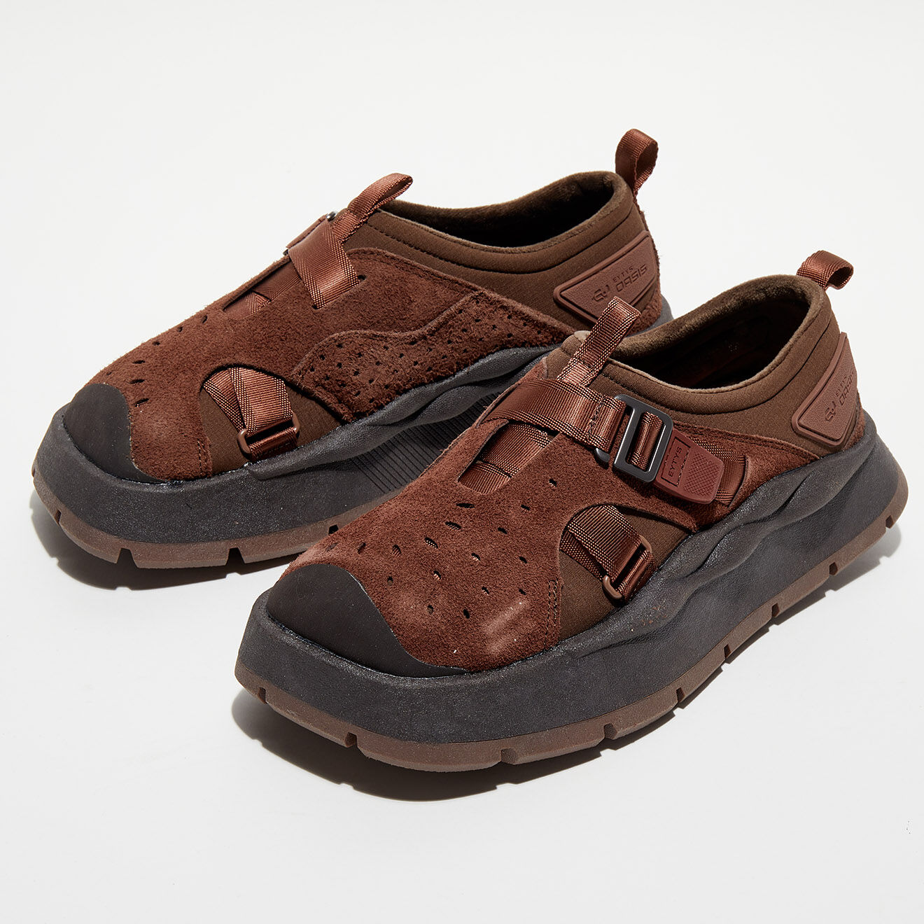 eytys - baskets en velours de cuir oasis marron