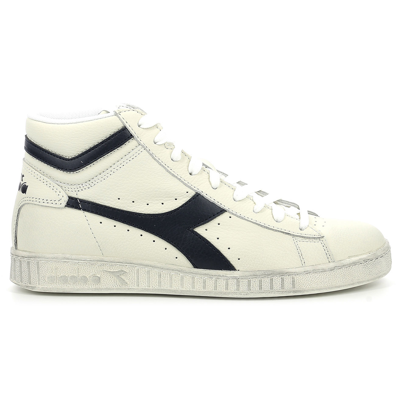Réduction DIADORA