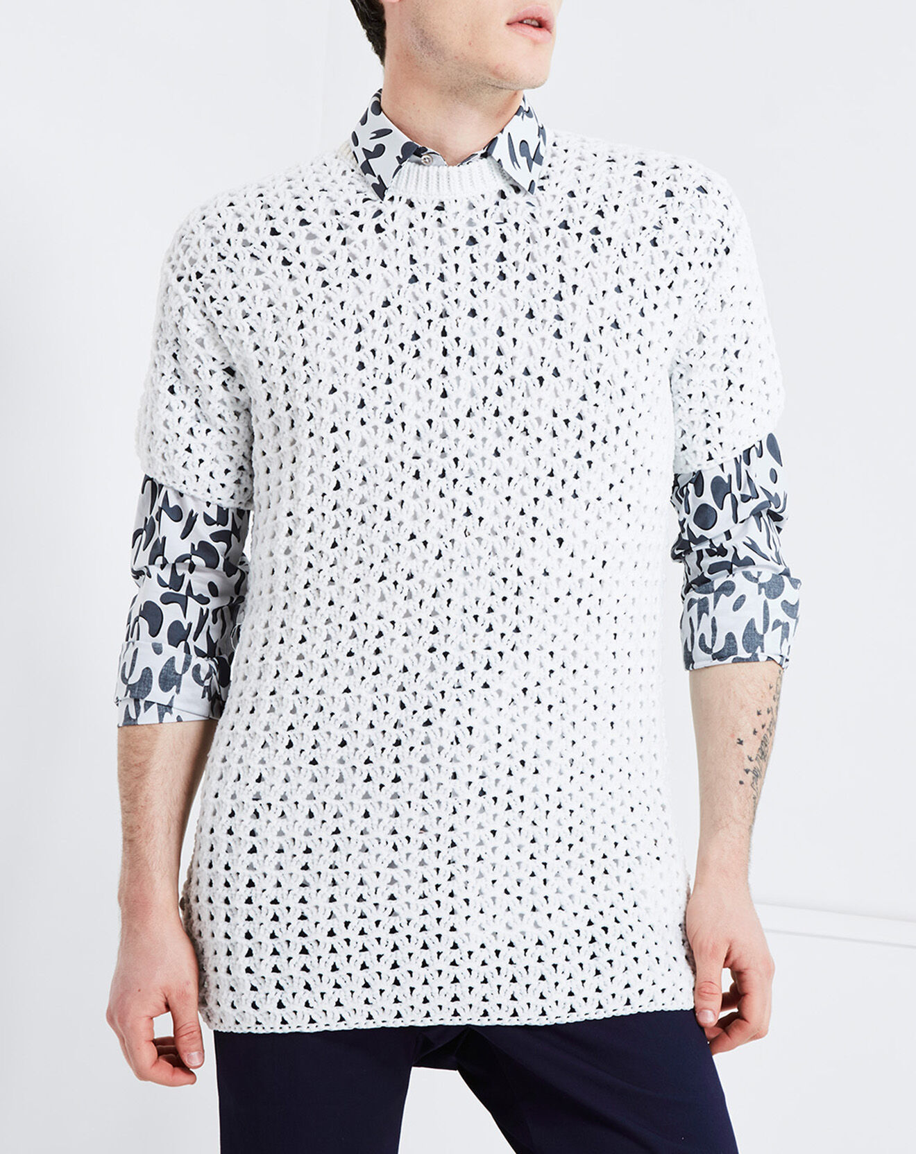 Pull en maille ajourée blanc