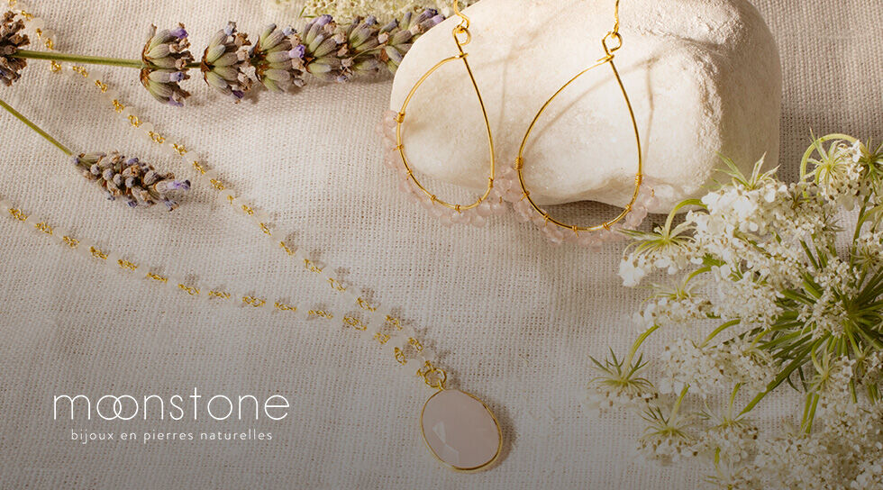 MOONSTONE à super prix chez BAZARCHIC